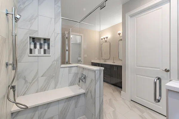 $699,000 | 11049 Lizmore Lane, Unit 40B, Orland Park, IL 60467