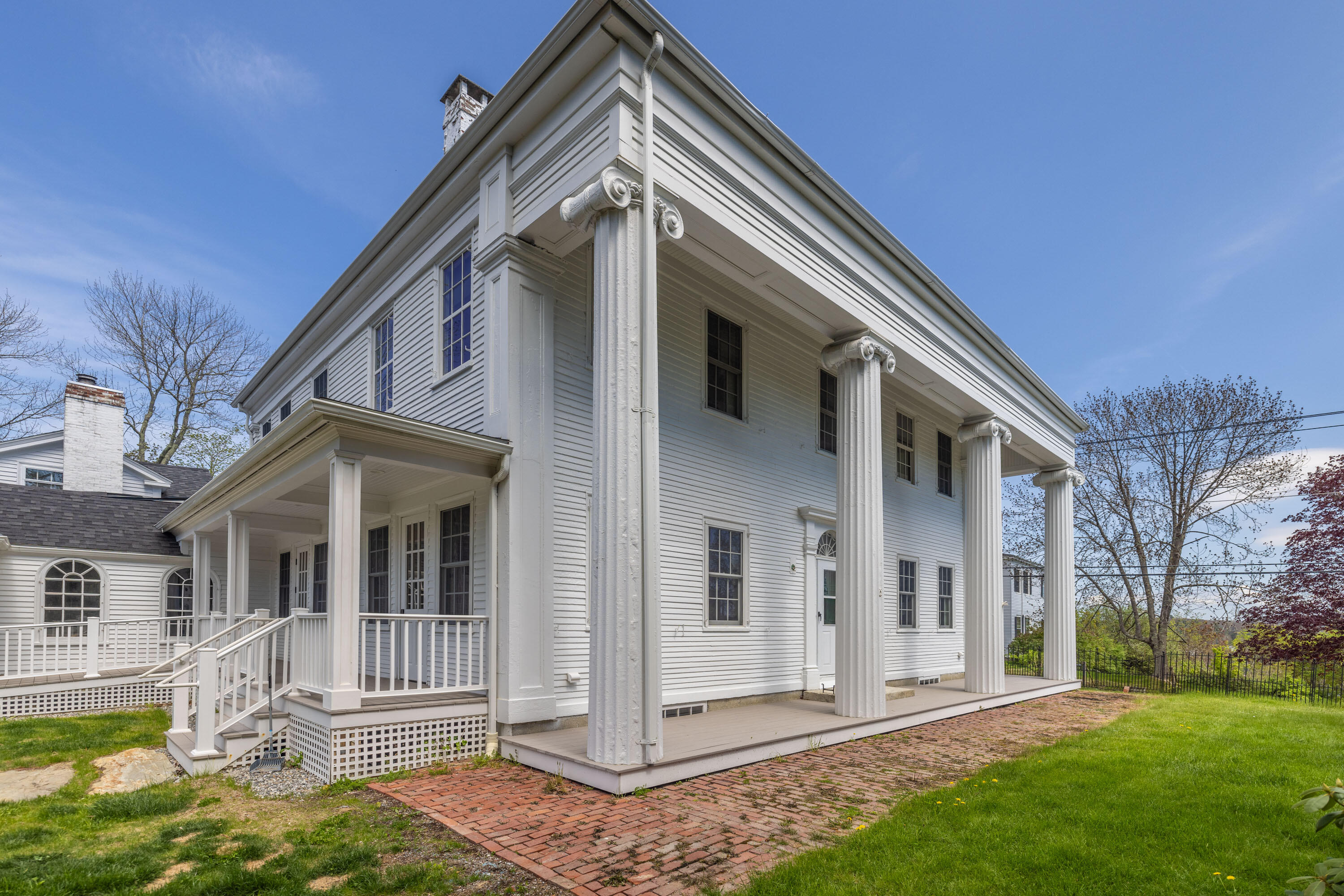 212 High Street Belfast, ME 04915 - Photo 11 of 98 _SMC8442