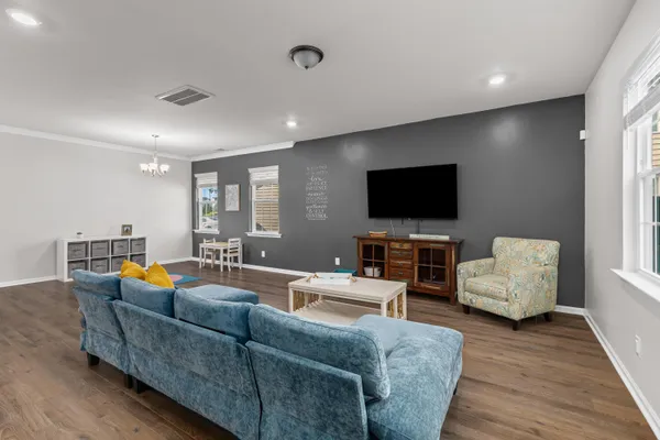 $455,000 | 511 Singing Bush Avenue, Summerville, SC 29486