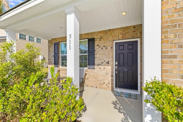 $455,000 | 511 Singing Bush Avenue, Summerville, SC 29486