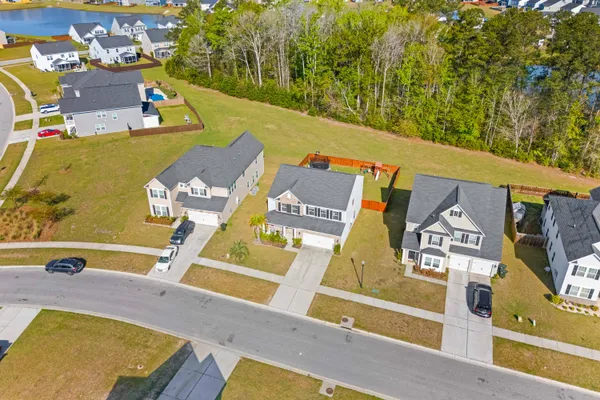 $455,000 | 511 Singing Bush Avenue, Summerville, SC 29486