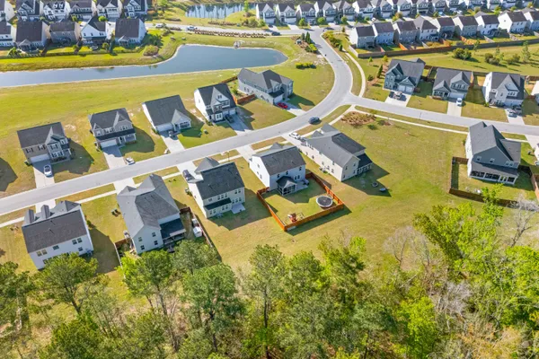 $455,000 | 511 Singing Bush Avenue, Summerville, SC 29486