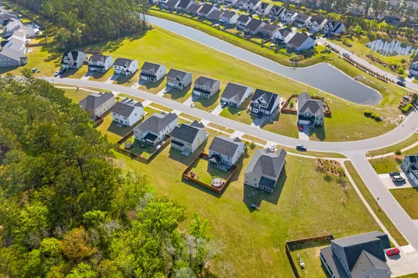 $455,000 | 511 Singing Bush Avenue, Summerville, SC 29486