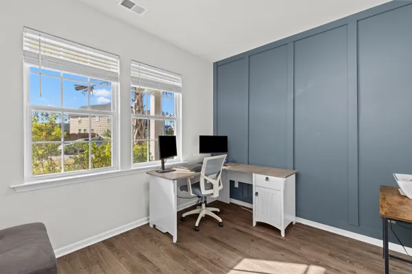 $455,000 | 511 Singing Bush Avenue, Summerville, SC 29486