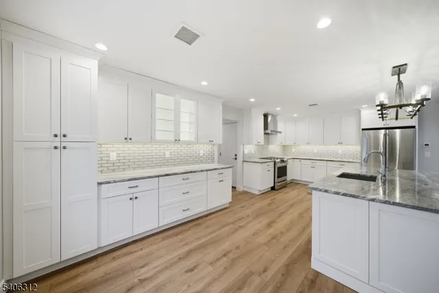 $6,750 | 12 McCaffrey Lane, Boonton, NJ 07005