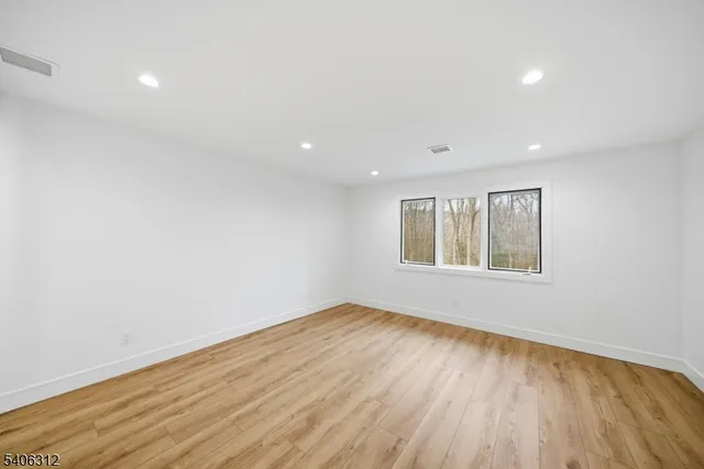 $6,750 | 12 McCaffrey Lane, Boonton, NJ 07005