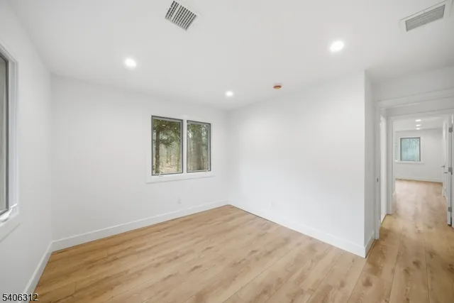 $6,750 | 12 McCaffrey Lane, Boonton, NJ 07005