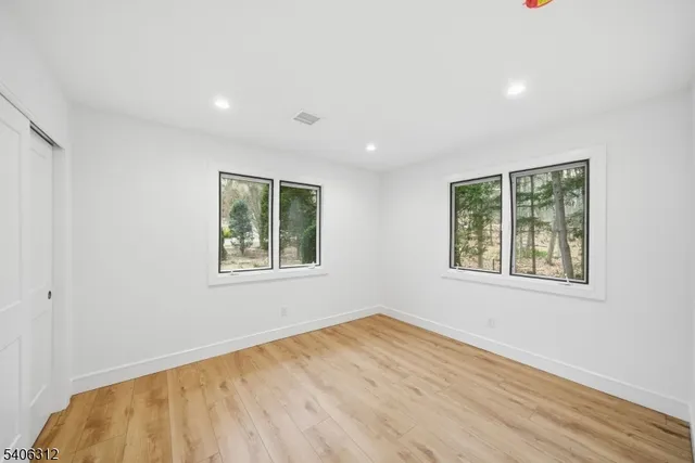 $6,750 | 12 McCaffrey Lane, Boonton, NJ 07005