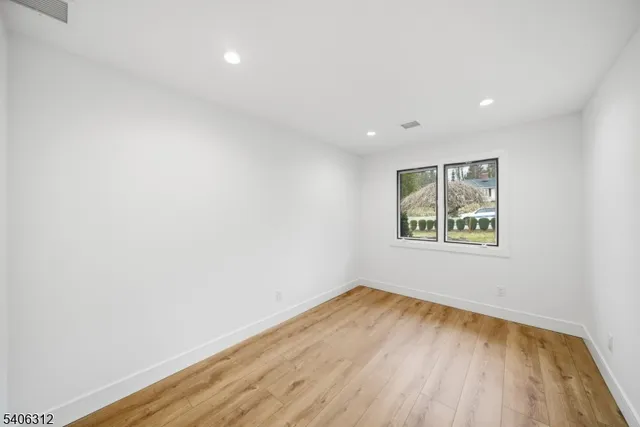 $6,750 | 12 McCaffrey Lane, Boonton, NJ 07005