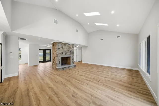 $6,750 | 12 McCaffrey Lane, Boonton, NJ 07005