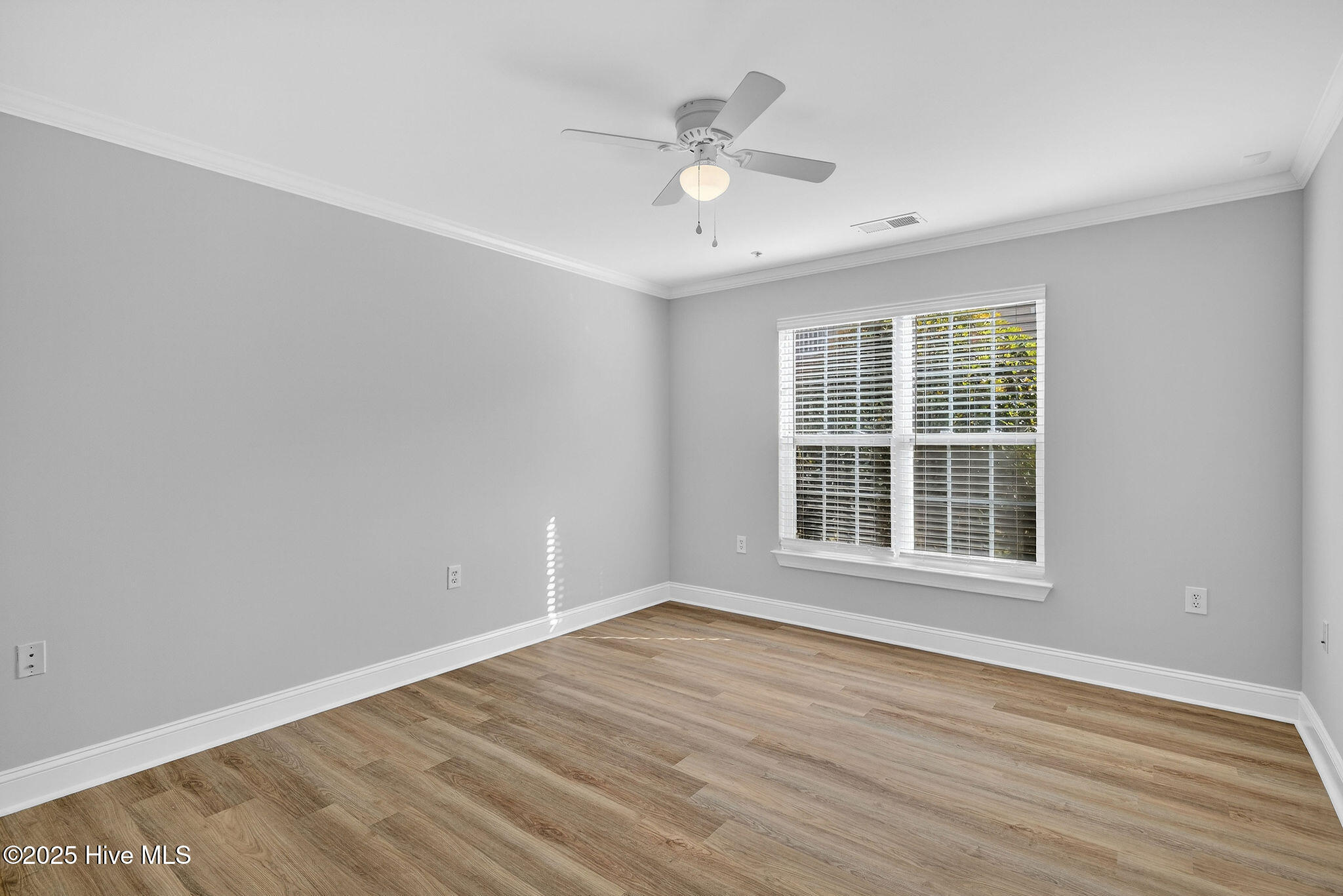 2820 Bloomfield Lane, Unit 103 Wilmington, NC 28412 - Photo 18 of 32 2820BloomfieldLane-20