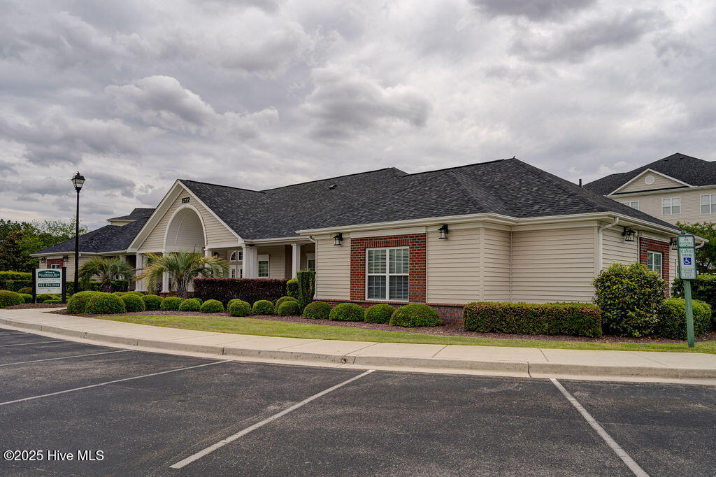 2820 Bloomfield Lane, Unit 103 Wilmington, NC 28412 - Photo 24 of 32 2820BloomfieldEdit-25