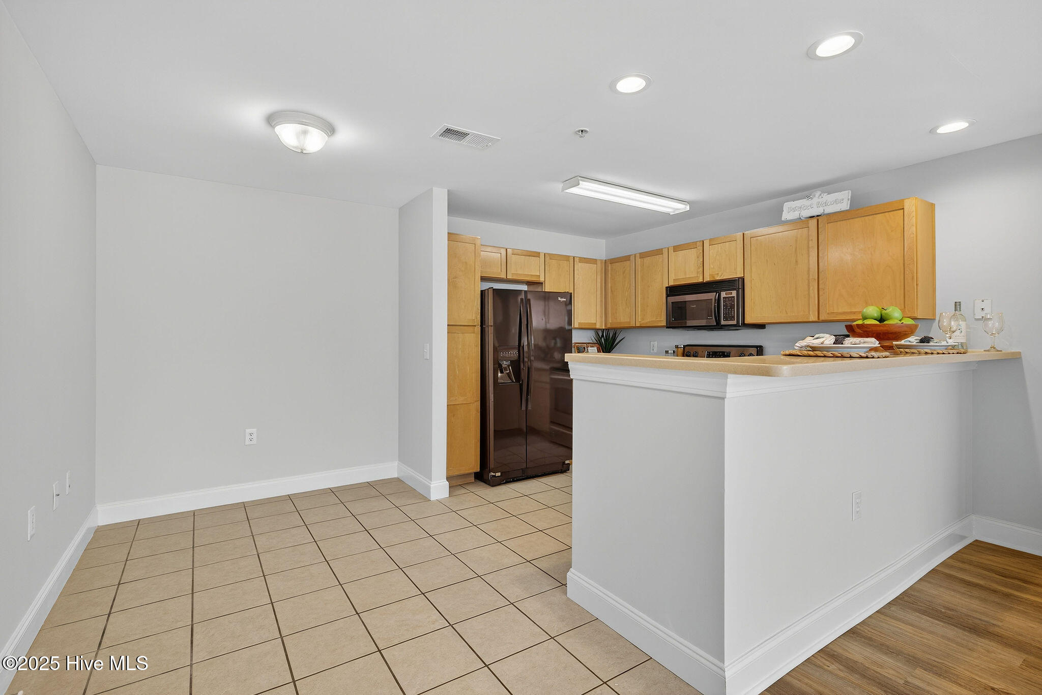 2820 Bloomfield Lane, Unit 103 Wilmington, NC 28412 - Photo 7 of 32 2820BloomfieldLane-9