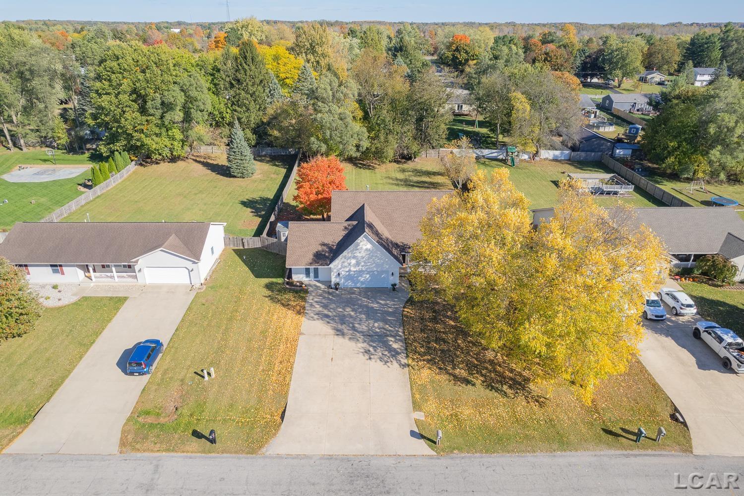 3126 Cobblestone Ridge Tecumseh, MI 49286 - Photo 48 of 57 50192145-ecf52390-7da3-4983-af9e-fdf59a9ce652.JPG