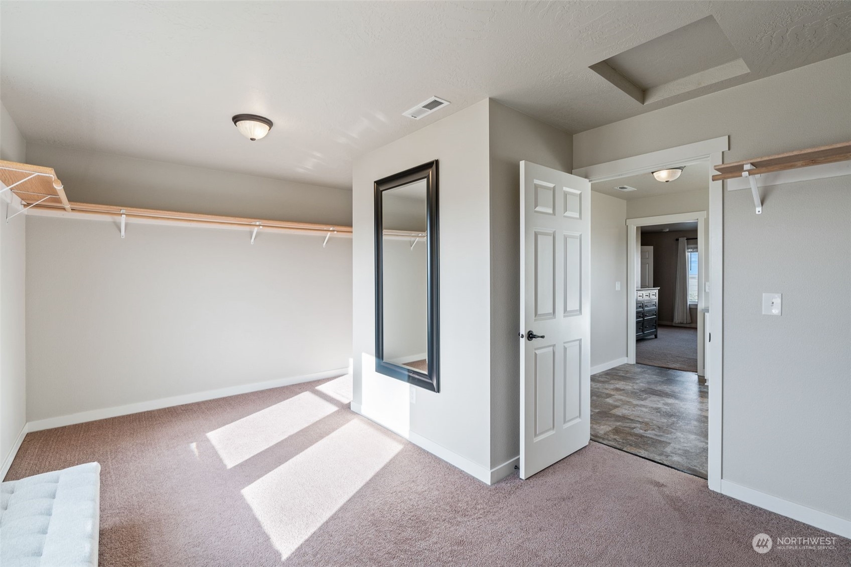 1003 North Klein Road Ritzville, WA 99169 - Photo 16 of 34 a view of livingroom with an empty space and hallway