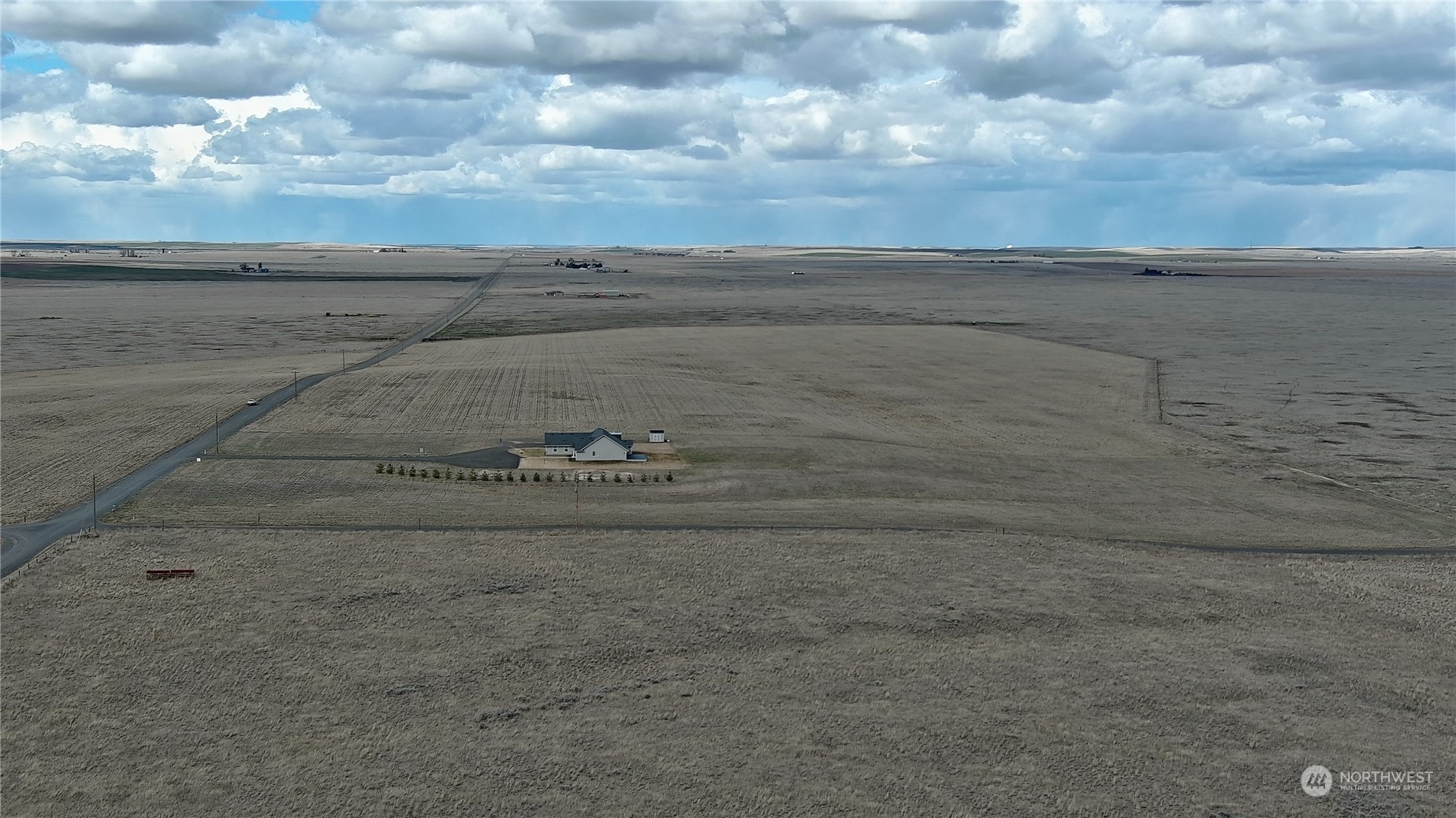 1003 North Klein Road Ritzville, WA 99169 - Photo 33 of 34 a view of a lake view