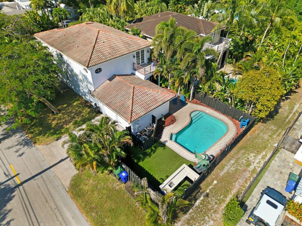 400 Northeast 8th Avenue Fort Lauderdale, FL 33301 - Photo 23 of 25 an aerial view of a house