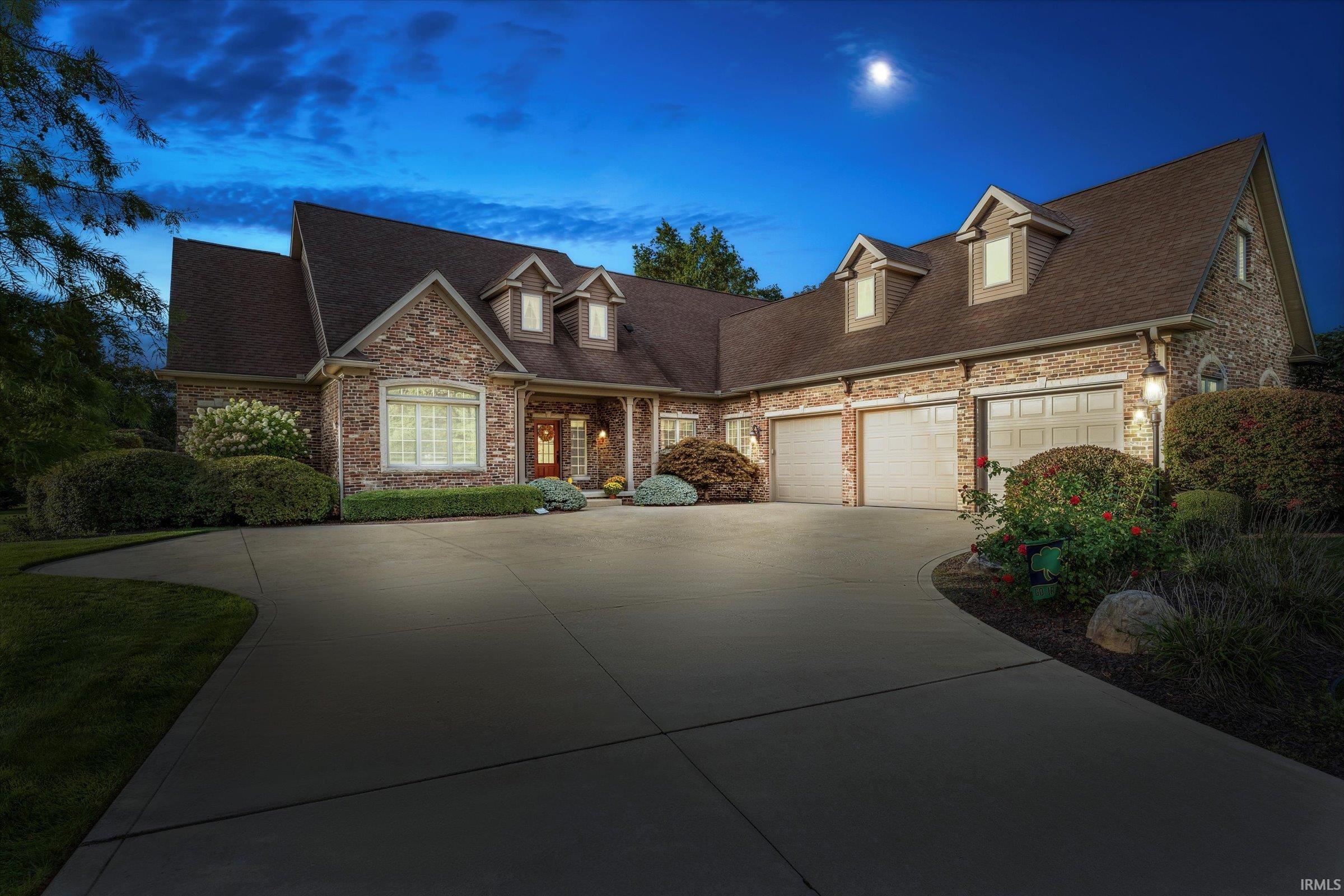 51625 Meadow Pointe Granger, IN 46530 - Photo 11 of 36