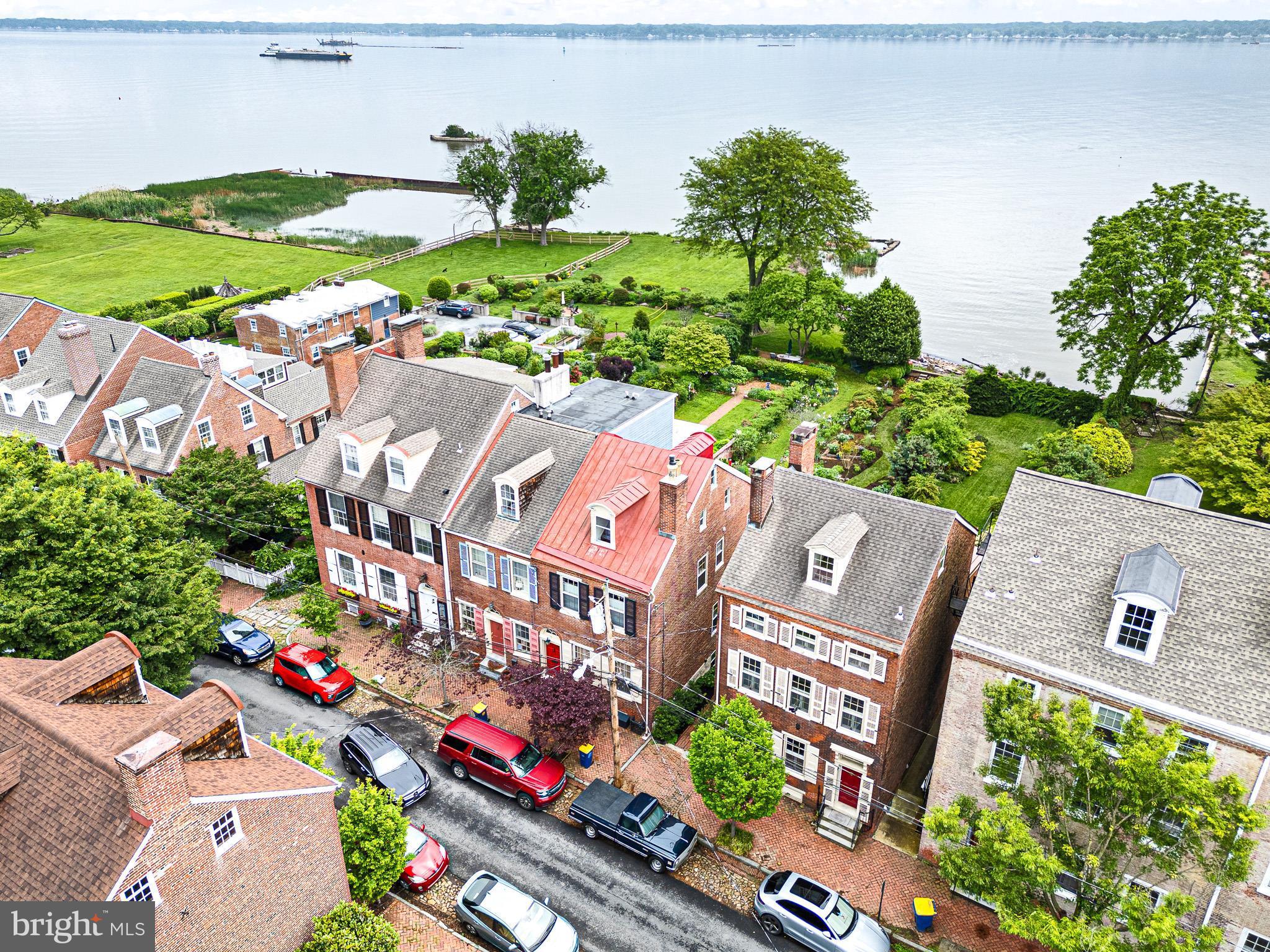 Rarely available, water front TH on the Strand!