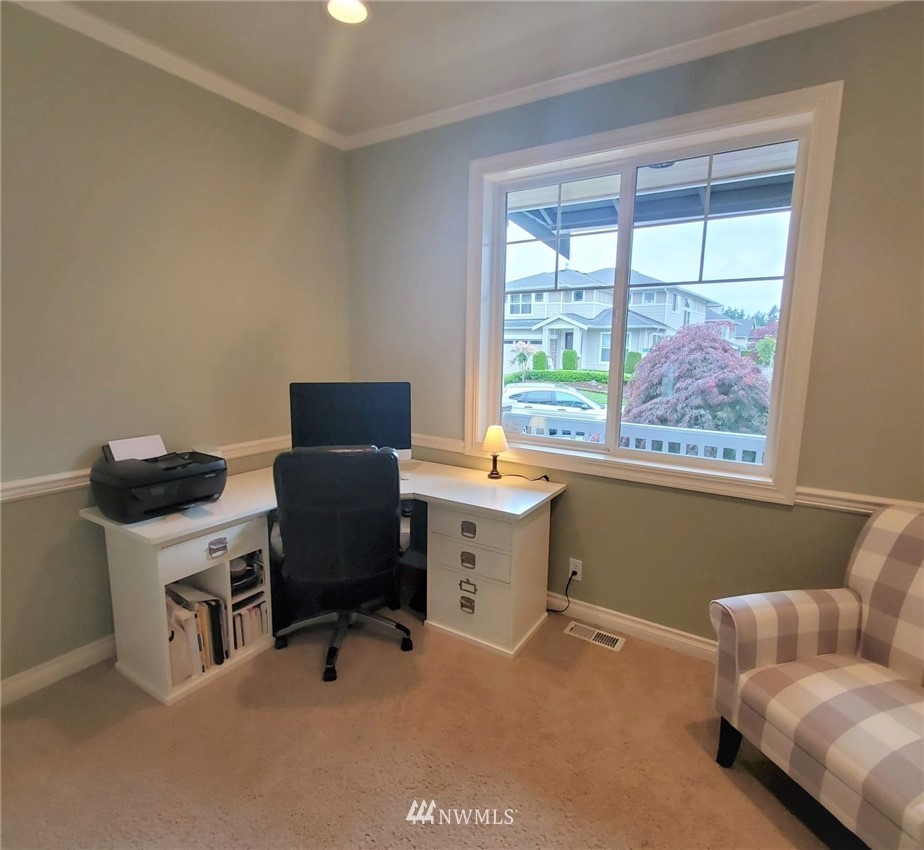 102 Elma Place Southeast Renton, WA 98059 - Photo 18 of 40