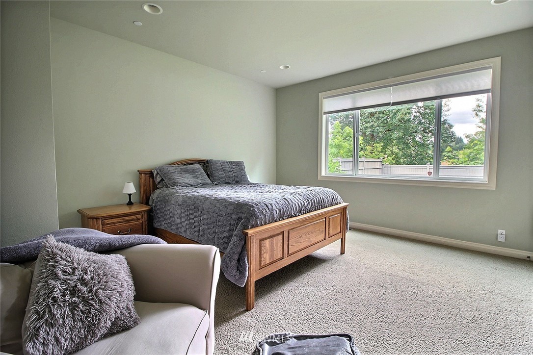 102 Elma Place Southeast Renton, WA 98059 - Photo 20 of 40