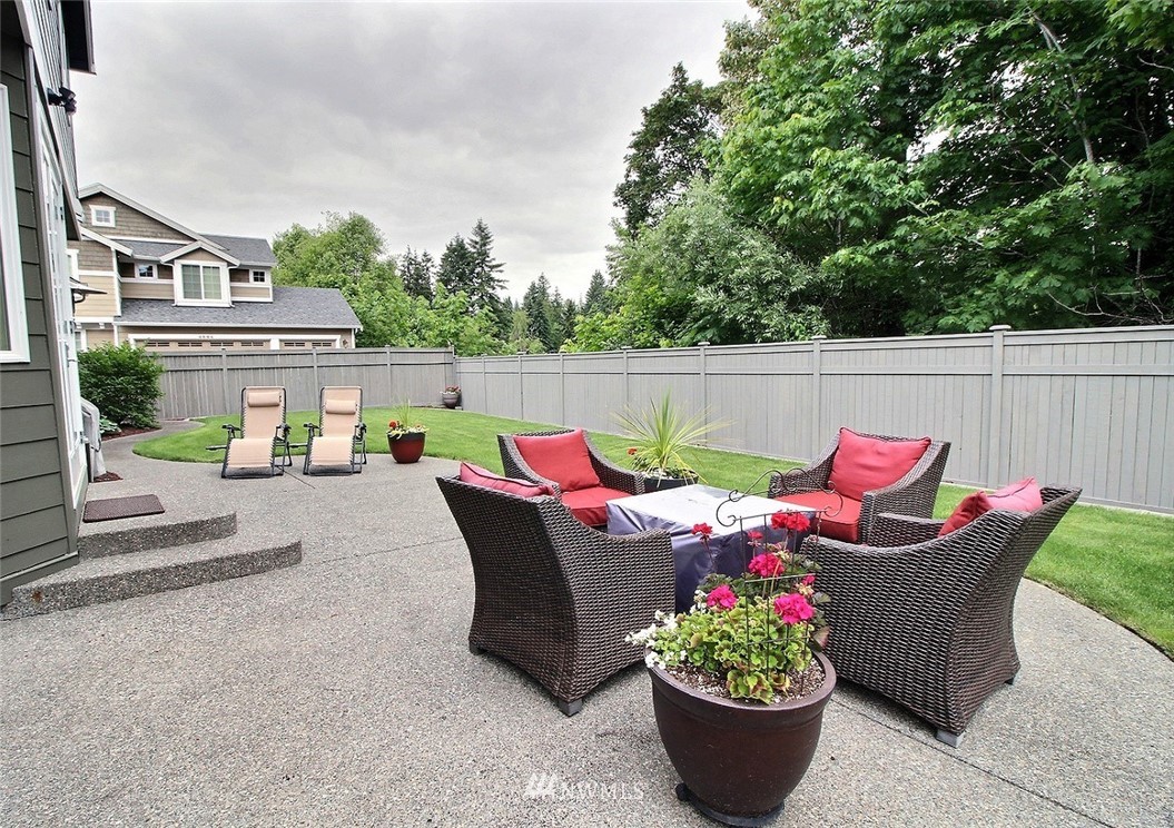 102 Elma Place Southeast Renton, WA 98059 - Photo 35 of 40