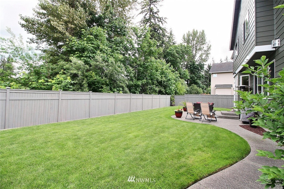 102 Elma Place Southeast Renton, WA 98059 - Photo 36 of 40