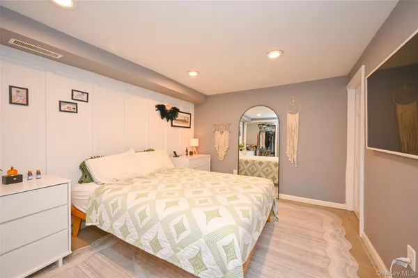 $1,650,000 | 145-39 18th Avenue | Whitestone