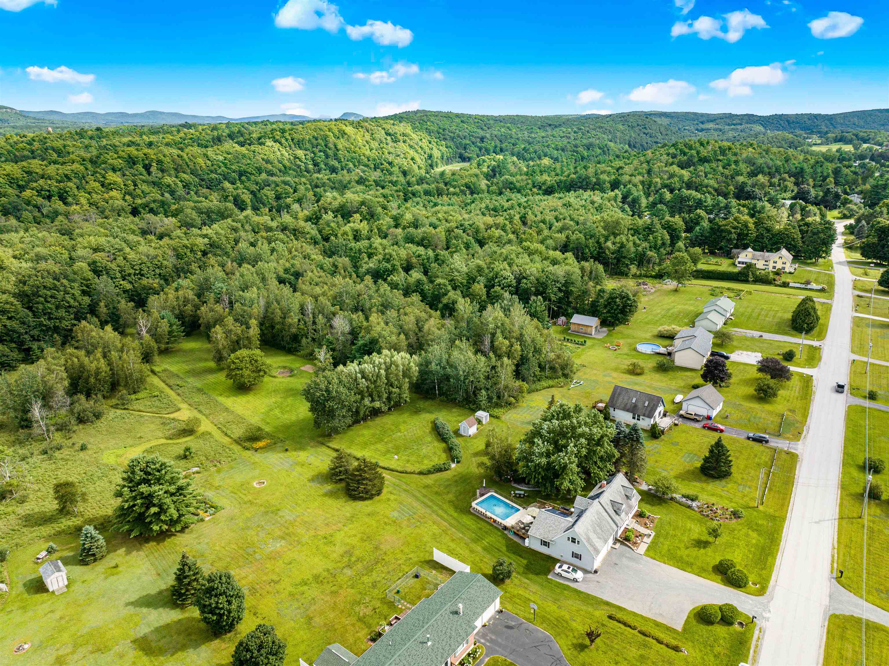 944 Stone Bridge Road Georgia, VT 05468 - Photo 19 of 40