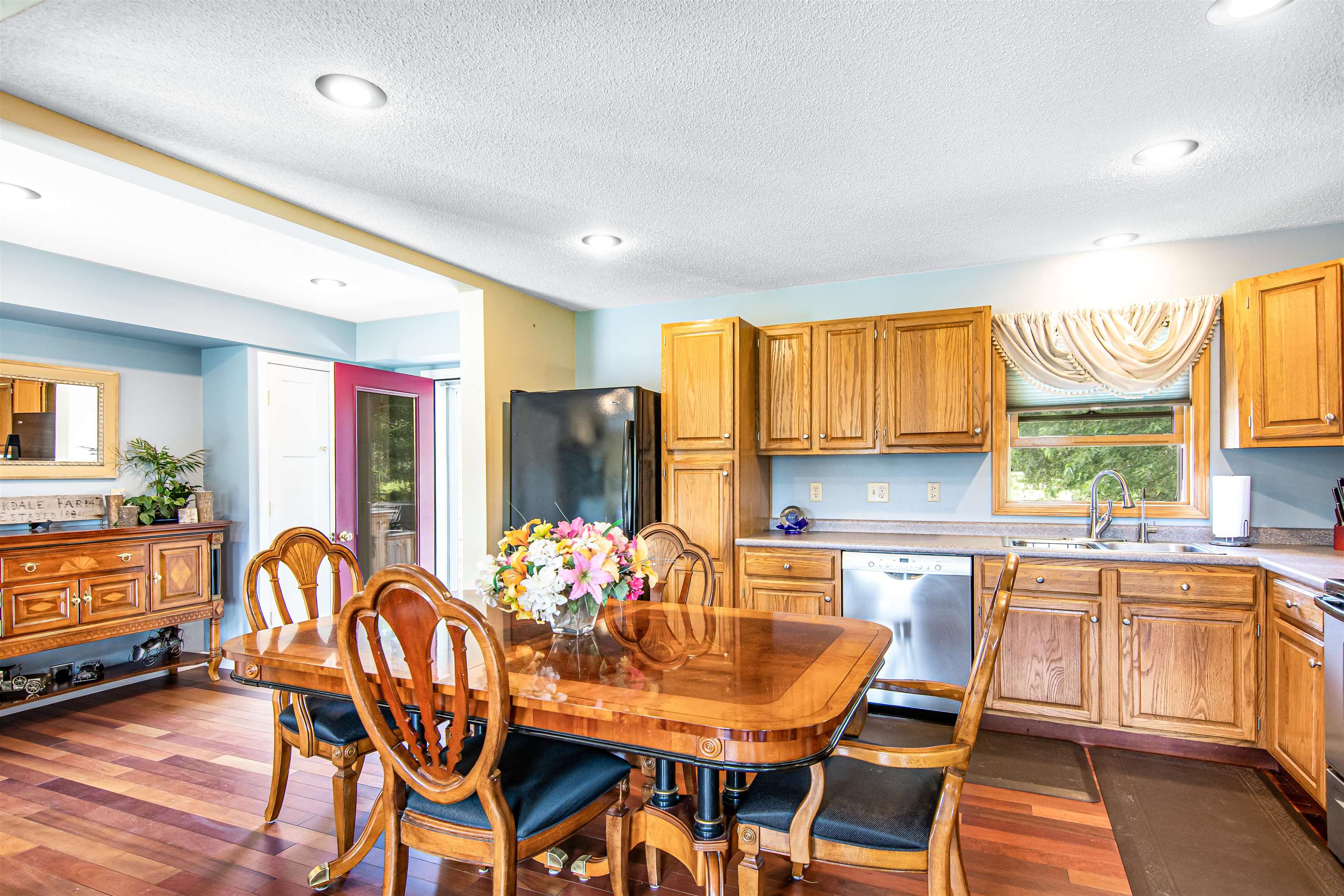 944 Stone Bridge Road Georgia, VT 05468 - Photo 2 of 40