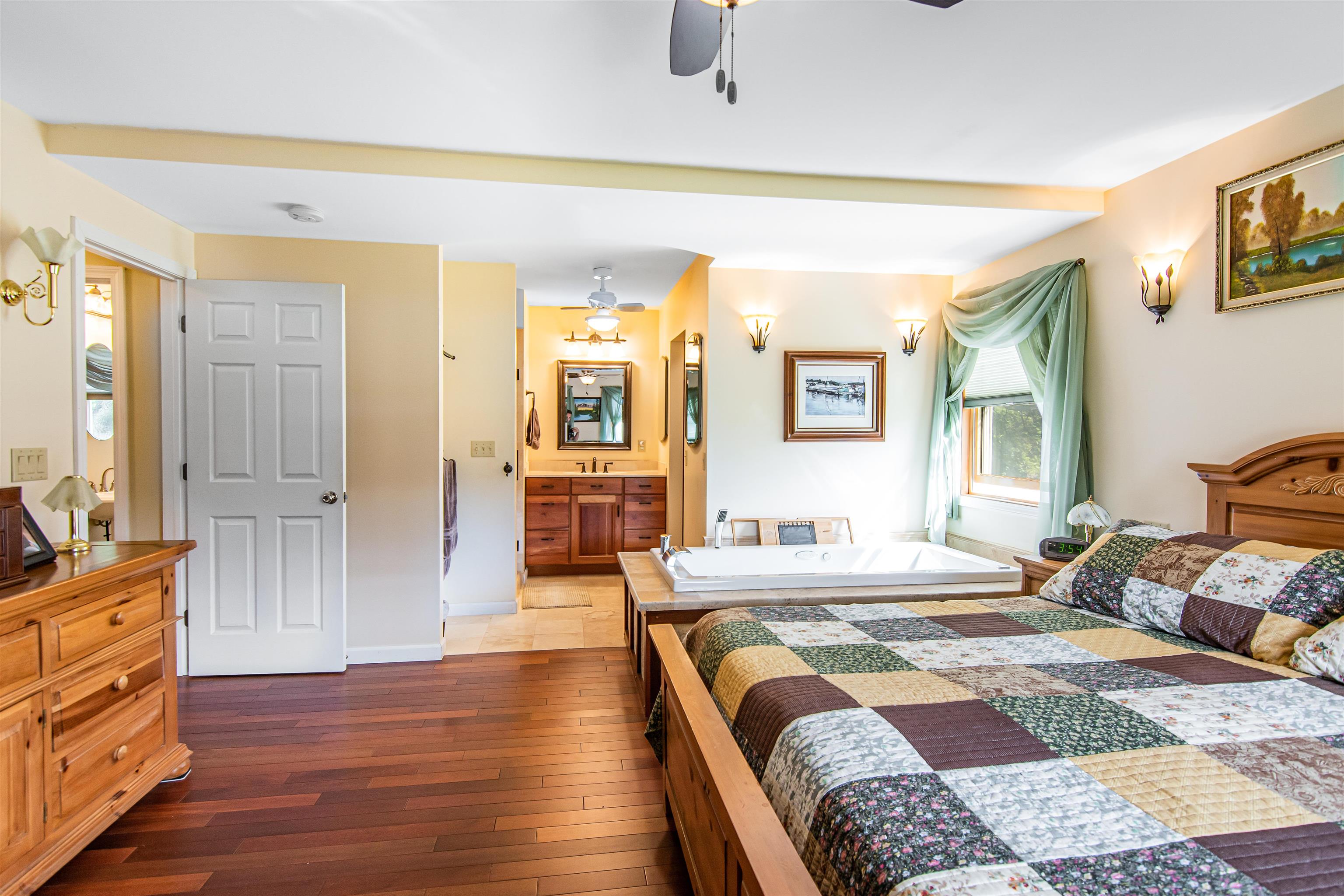 944 Stone Bridge Road Georgia, VT 05468 - Photo 3 of 40