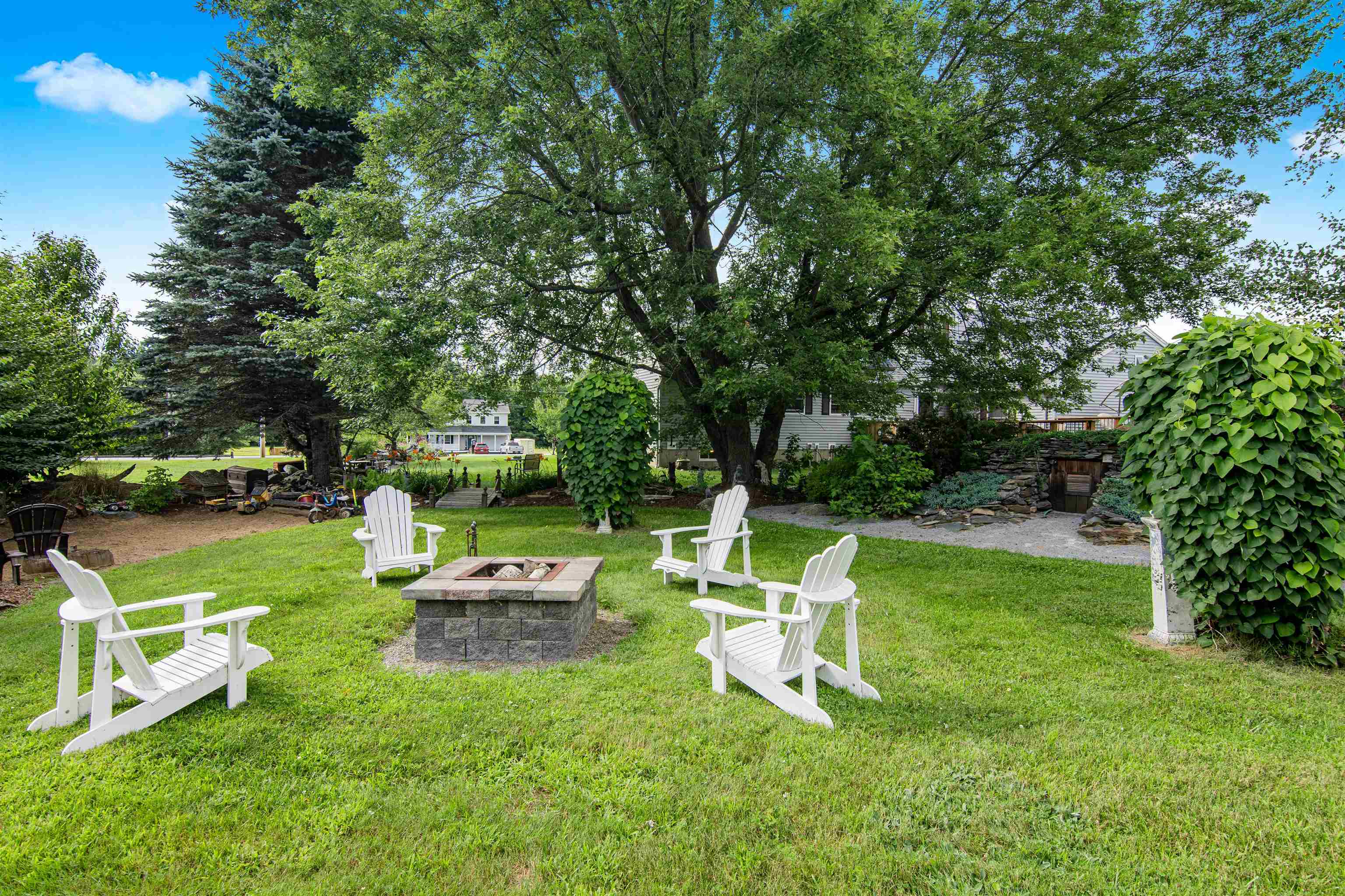 944 Stone Bridge Road Georgia, VT 05468 - Photo 32 of 40