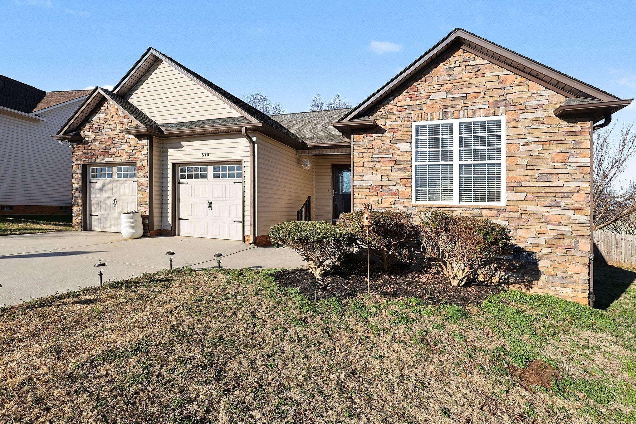 510 Cornucopia Lane Inman, SC 29349 - Photo 2 of 26