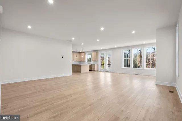 $1,370,815 | 41934 Night Nurse Circle, Brambleton, VA 20148