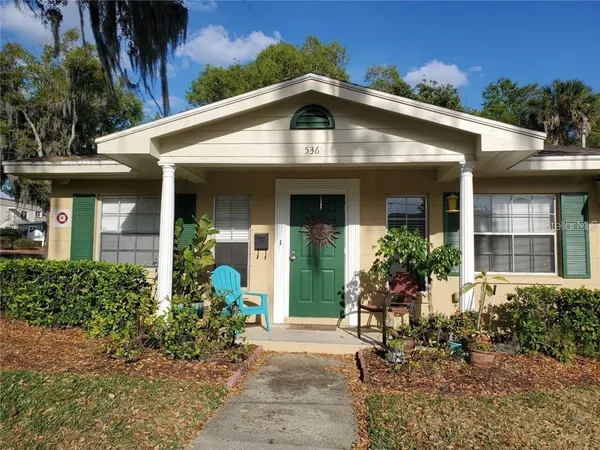$2,000 | 530 Alexander Street, Mount Dora, FL 32757