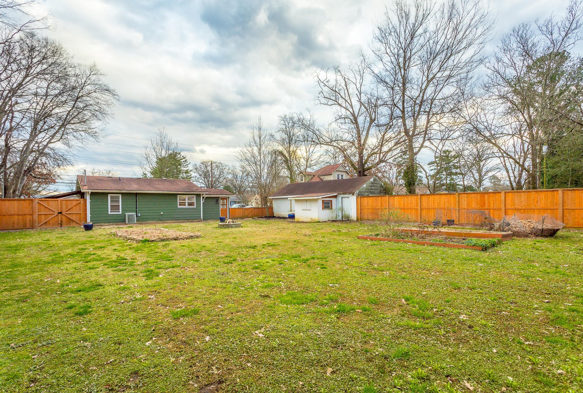 911 North Moore Road Chattanooga, TN 37411 - Photo 17 of 54 911 N Moore Rd. HD-24