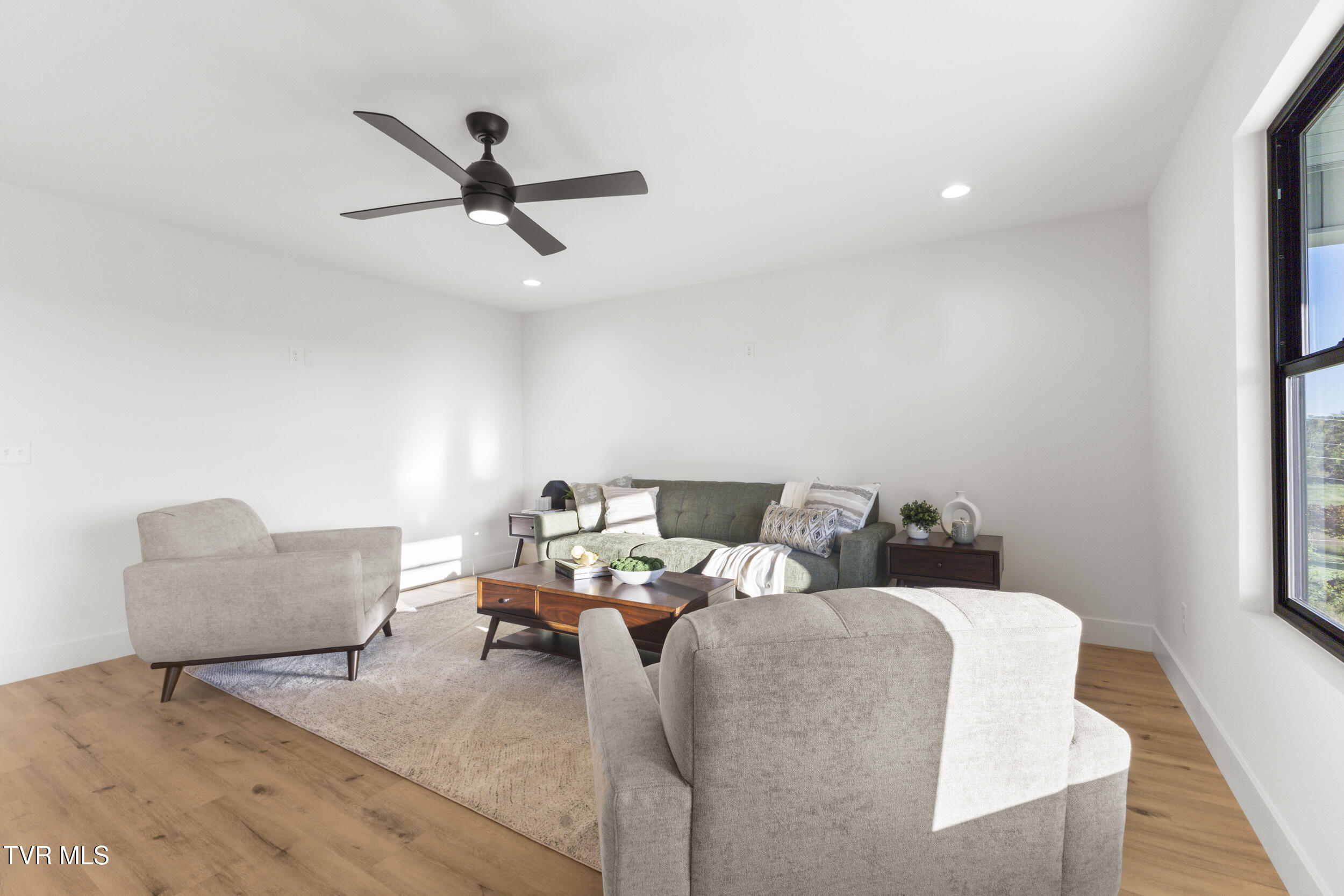 500 Noes Chapel Road Morristown, TN 37814 - Photo 24 of 37 27_img_3213