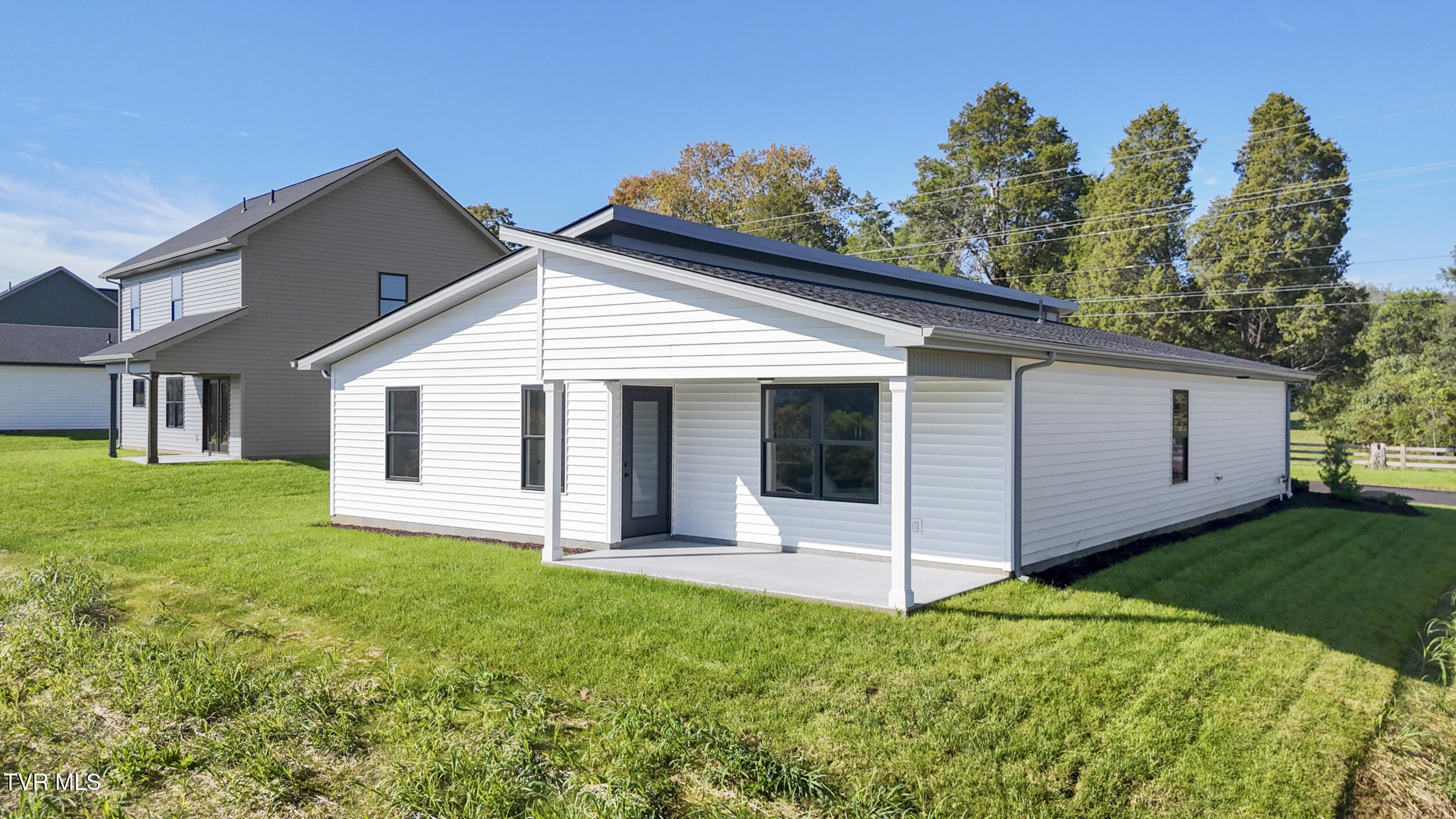 500 Noes Chapel Road Morristown, TN 37814 - Photo 5 of 37 5_dji_20251004103112_0365_d