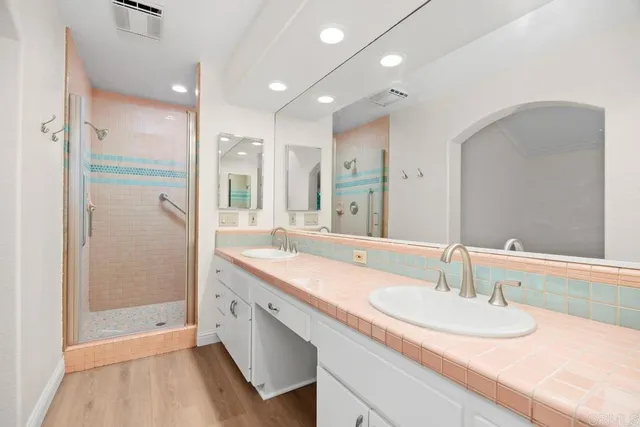 a view of walk in closet