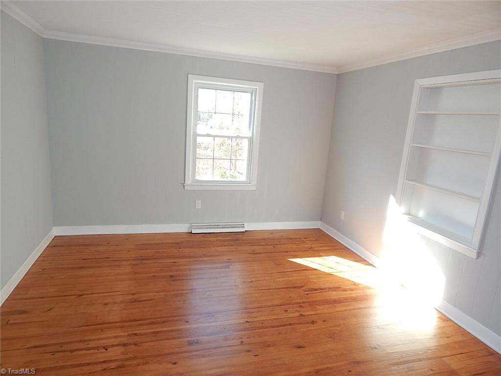 107 Lambeth Road Thomasville, NC 27360 - Photo 7 of 10 bedroom 3 - main level