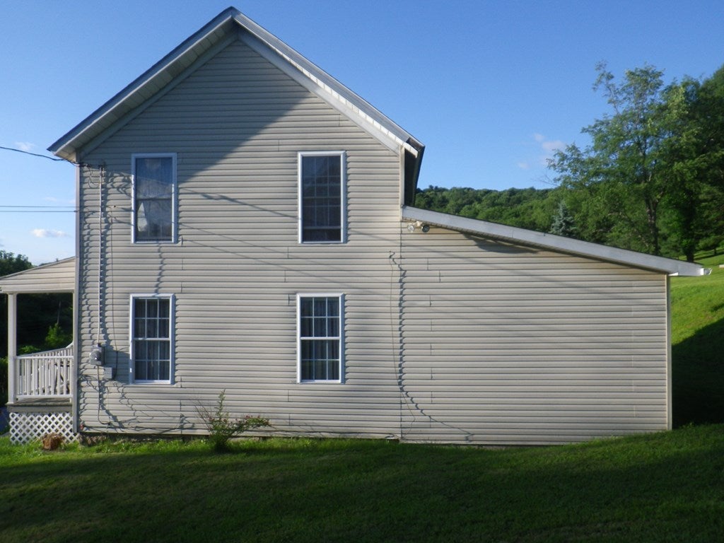 1185 Shawna Road Cherry Tree, PA 15724 - Photo 4 of 25 Gallery Image 4