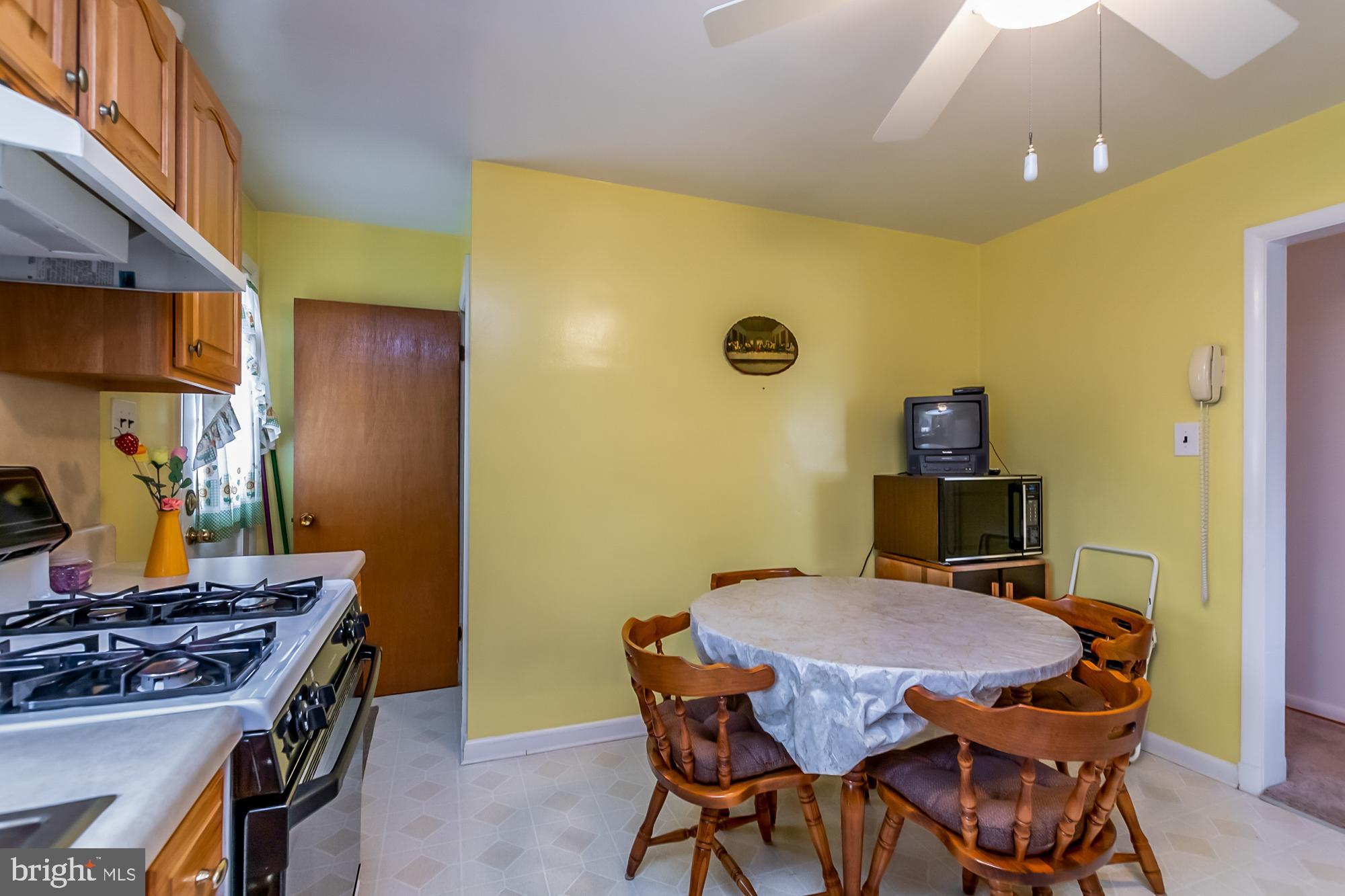1212 Berkwood Road Baltimore, MD 21237 - Photo 12 of 30 Kitchen