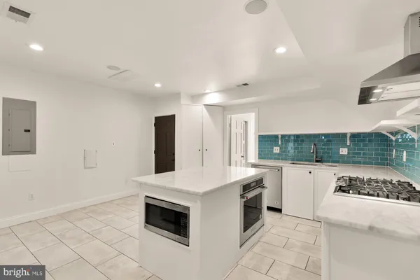 $1,500,000 | 1210 Meigs Place Northeast, Washington, DC 20002