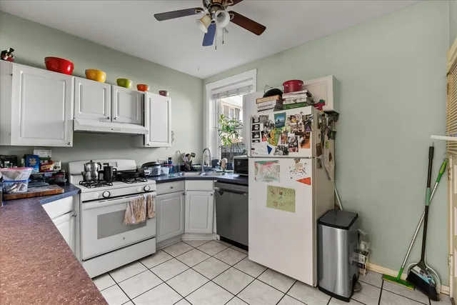 $2,200 | 2210 West Carmen Avenue, Unit 1W, Chicago, IL 60625