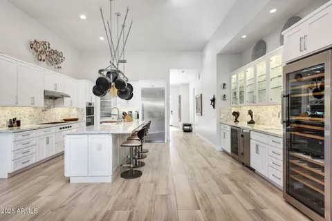 $995,000 | 9850 East McDowell Mountain Ranch Road, Unit 1019, Scottsdale, AZ 85260