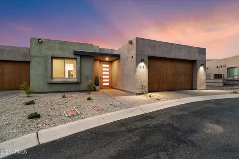 $995,000 | 9850 East McDowell Mountain Ranch Road, Unit 1019, Scottsdale, AZ 85260