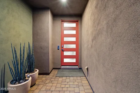 $995,000 | 9850 East McDowell Mountain Ranch Road, Unit 1019, Scottsdale, AZ 85260