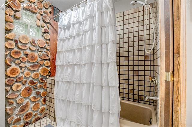 17540 Steppler Road Colorado Springs, CO 80908 - Photo 22 of 39 Gallery Image 22