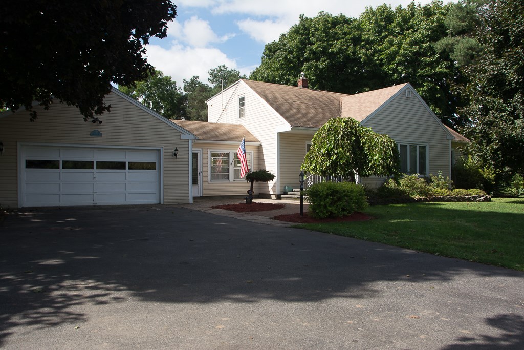 5036 Ellicott Street Road Batavia, NY 14020 - Photo 1 of 1 Gallery Image 1