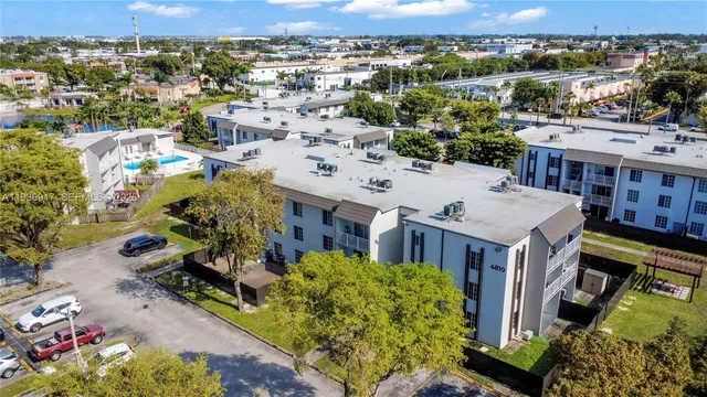 $244,900 | 4810 Northwest 79th Avenue, Unit 108, Doral, FL 33166